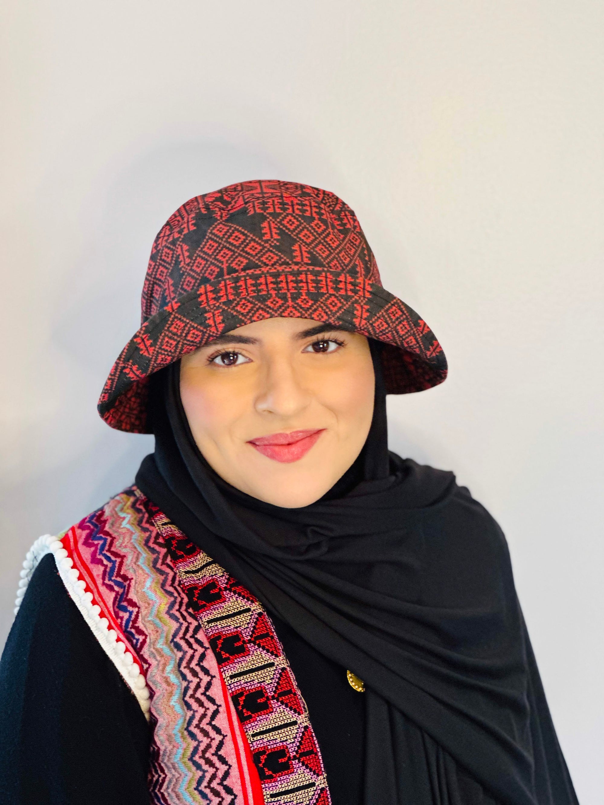Palestina Road of Stars | Red/Black | Bucket Hat Hijab
